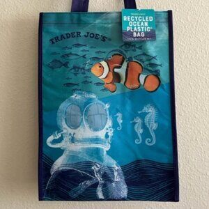 Trader Joe's Reusable Bag Ocean Clown Fish Tote NEMO Grocery Shopper